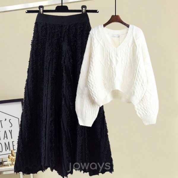 ホワイト/ニット.セーター+ブラック/スカート