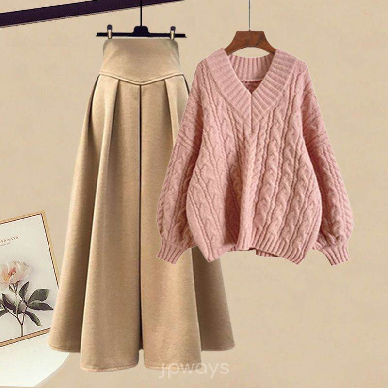 ピンク/セーター+ベージュ/スカート